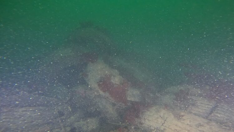 Tire reef, image 10